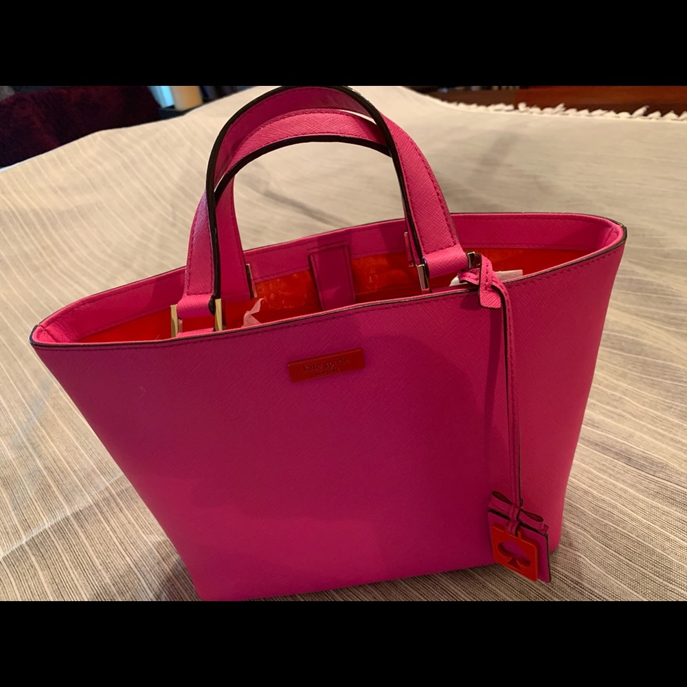 Kate Spade Bright Pink - Picture 4 of 7
